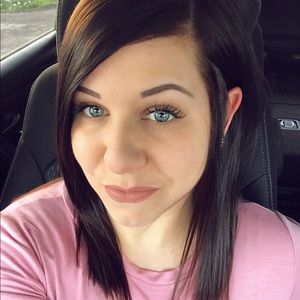 Meet your Posher, Ashlyn